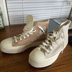 Chuck Taylor All  Star Lift Platform Tri-Panel